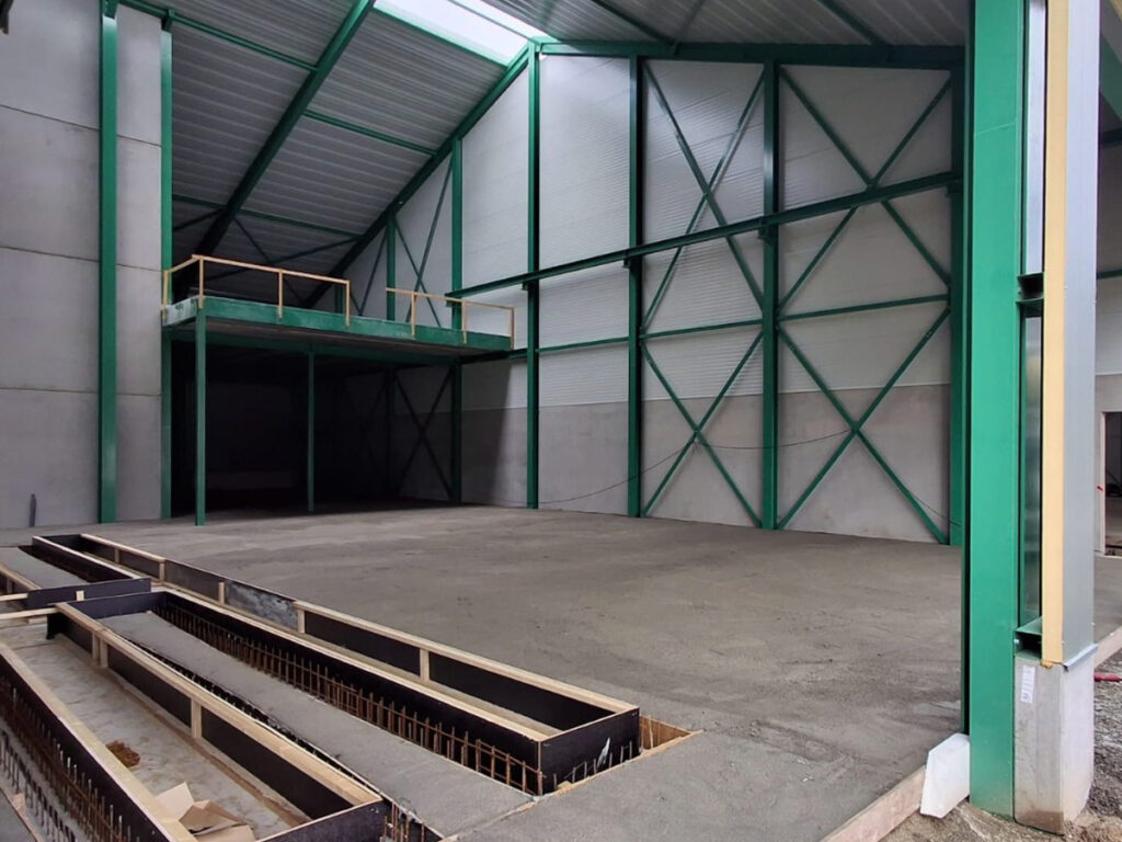 Isolatiebeton bedrijfspand someren