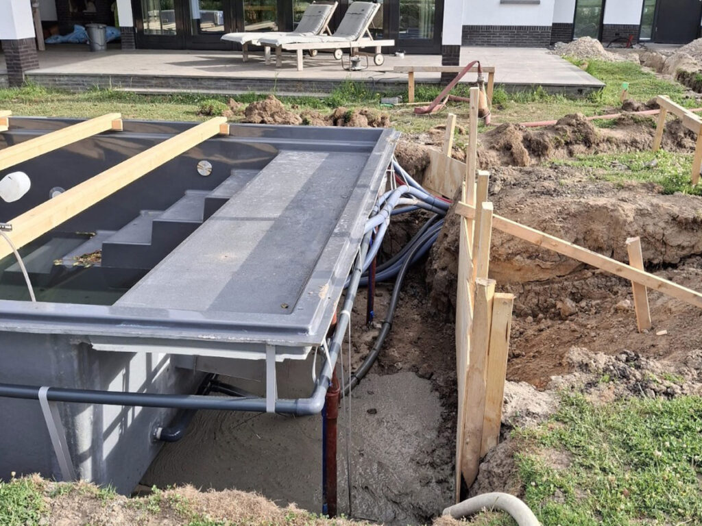 zwembad isoleren met isolatiebeton